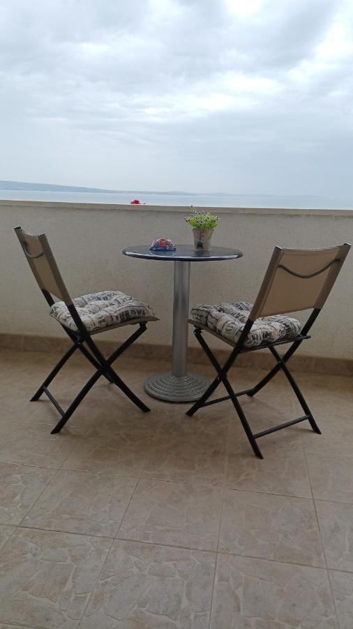 Apartmani Mary Dugi Rat Bagian luar foto