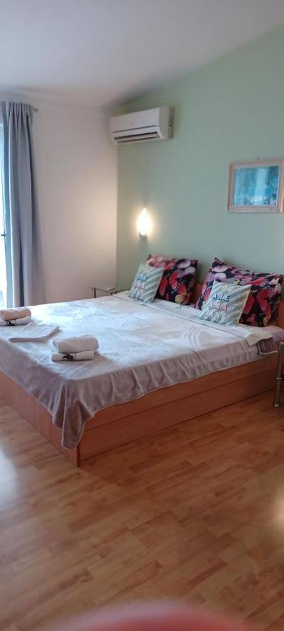 Apartmani Mary Dugi Rat Ruang foto