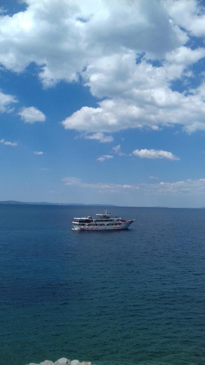 Apartmani Mary Dugi Rat Bagian luar foto